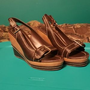 Womens Wedge dress shoes with Buckle